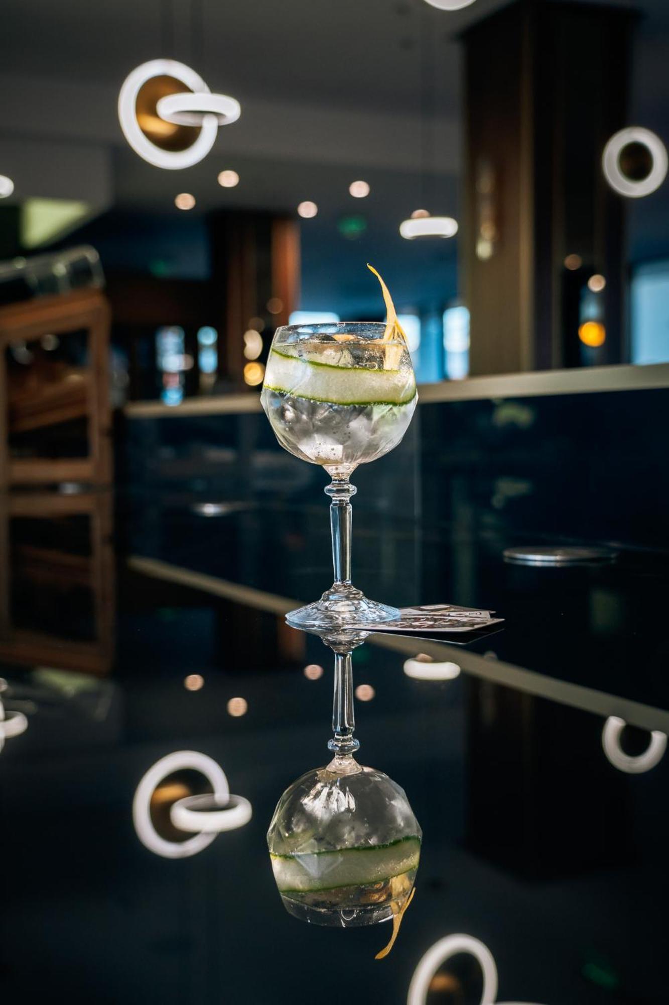 Sky Airport Hotel Cluj-Napoca Eksteriør bilde