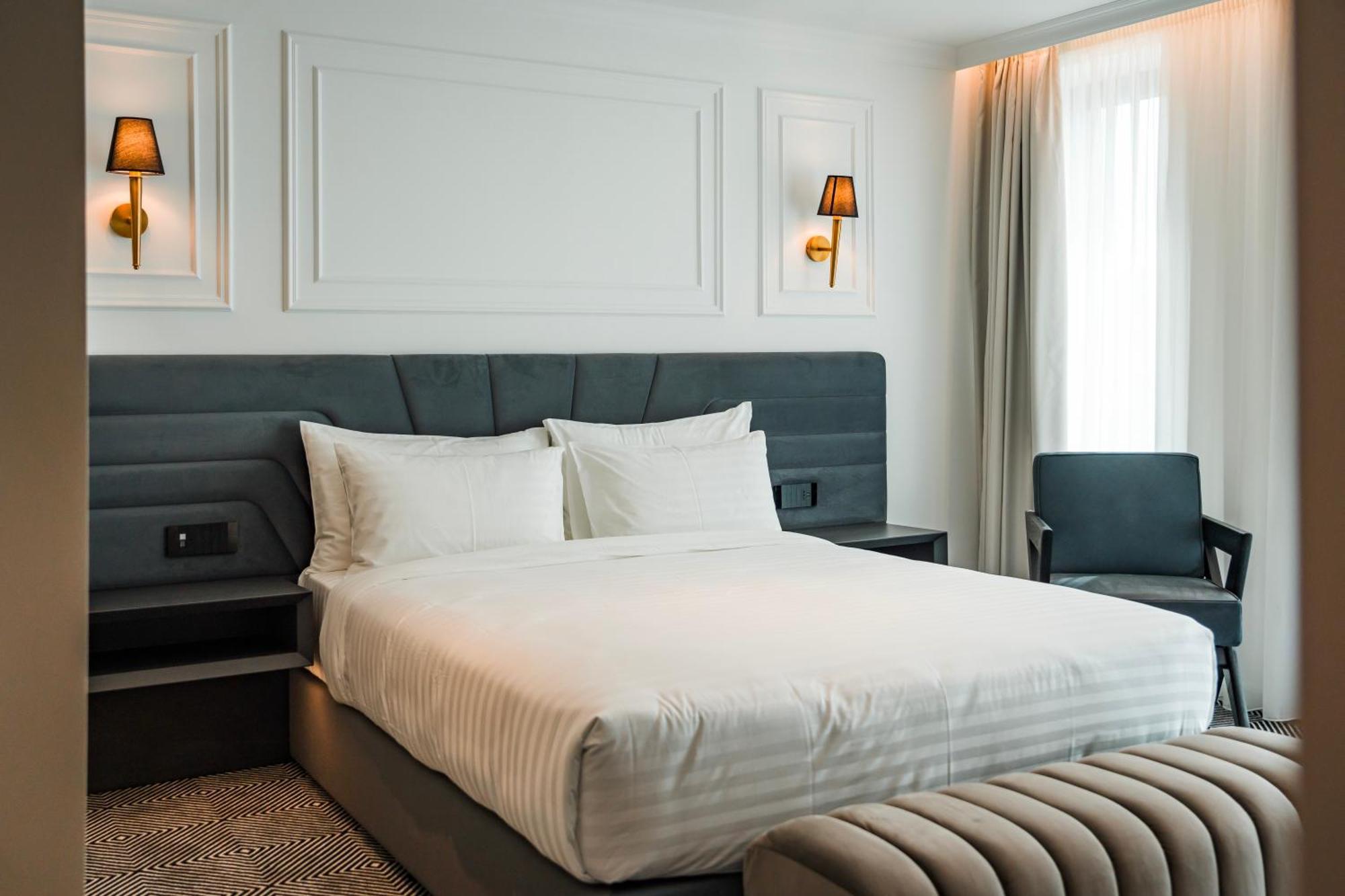 Sky Airport Hotel Cluj-Napoca Eksteriør bilde